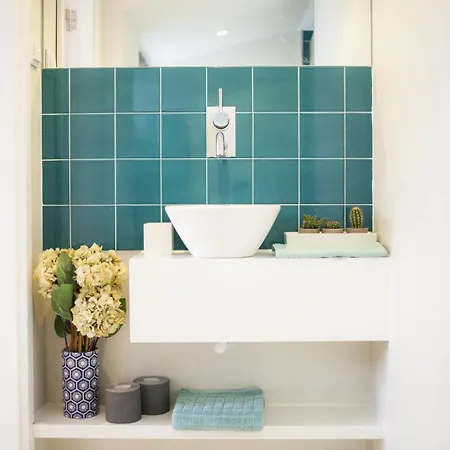 Alfama Apartment, Quiet Location, Great Views - Ttl268 *